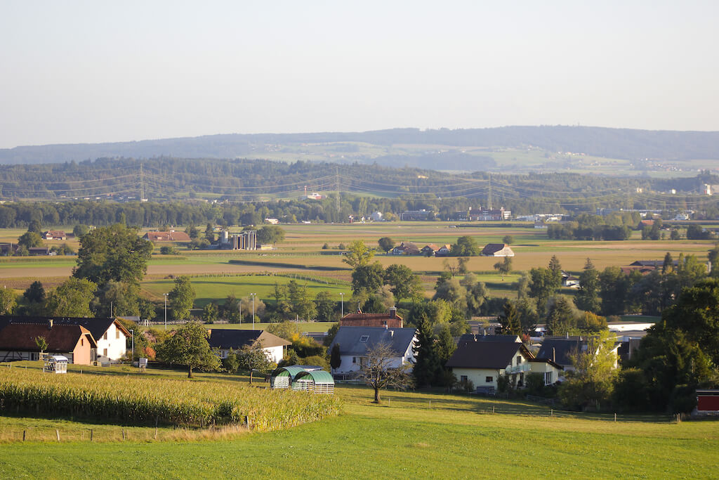 Czy mogę wykreślić z księgi wieczystej służebność, jeśli służebnik się na to nie zgadza?